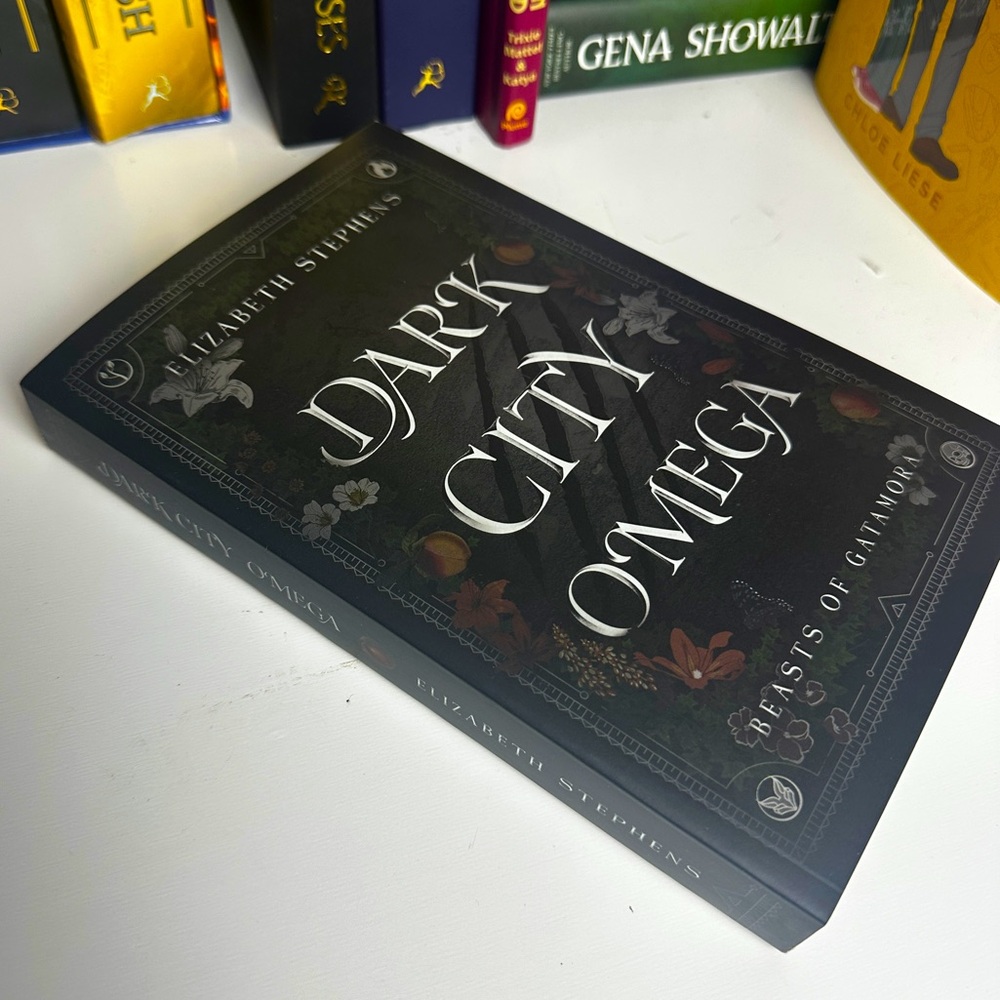 Probably Smut Special Edition Dark City Omega
by: Elizabeth Stephens Paperback